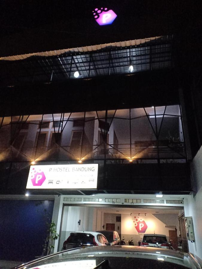Peta Hostel Μπαντούνγκ Εξωτερικό φωτογραφία