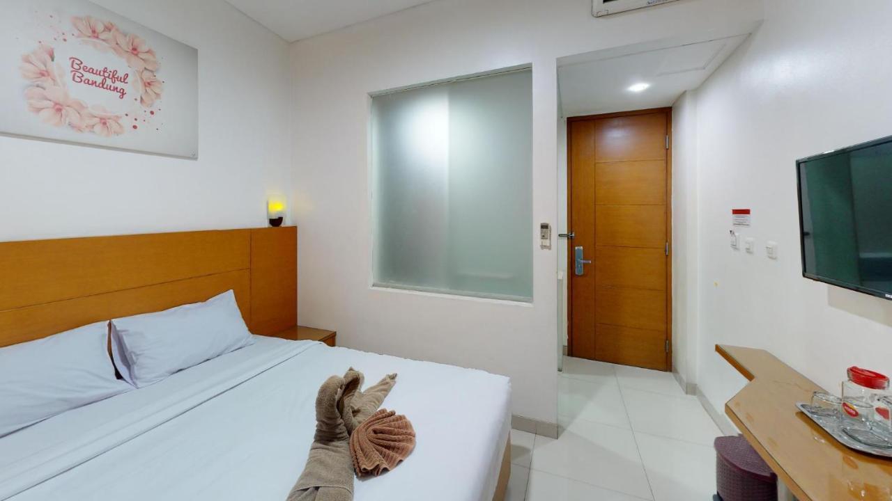 Peta Hostel Μπαντούνγκ Εξωτερικό φωτογραφία